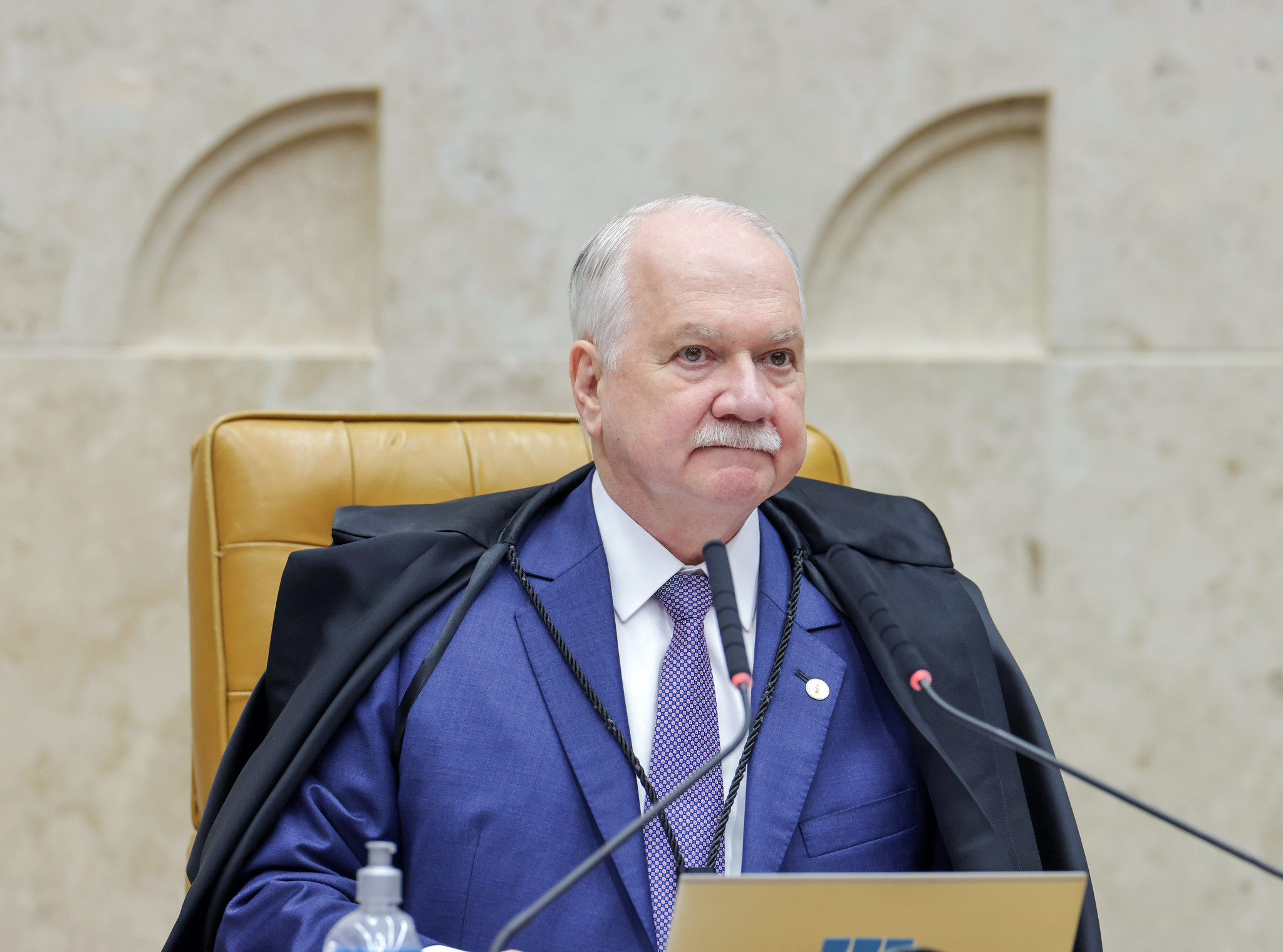 Fachin prevê arquivamento do inquérito das Fake News e nega acesso imediato a Fux