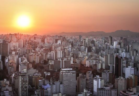 Defesa Civil emite alerta máximo para calor perto dos 40°C em SP e risco severo de incêndios