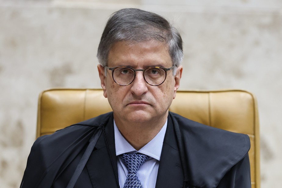  “Já estou com saudades”: mensagens expõem proximidade entre Gonet e Vorcaro segundo a PF
