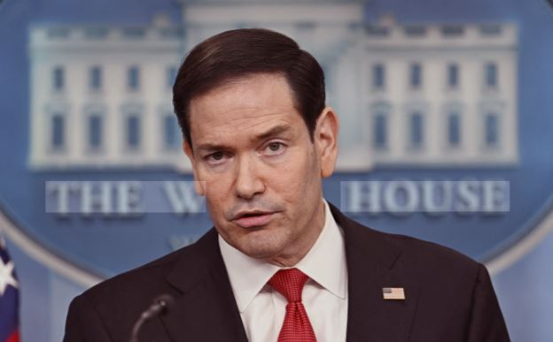 Marco Rubio teria sido o cérebro da Operação Alba que levou Flávio Bolsonaro aos Estados Unidos, diz aliado de Trump