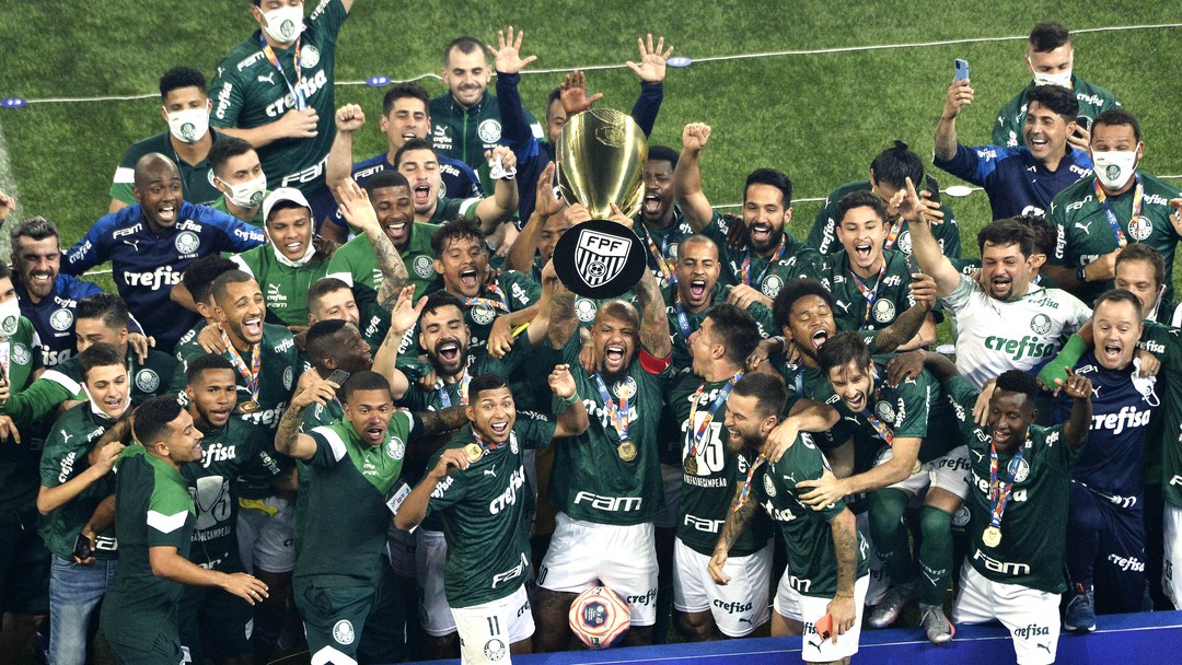 Palmeiras vence o Corinthians nos pênaltis, e conquista o campeonato ...