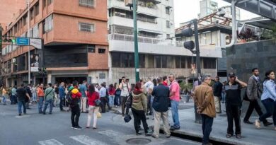 Terremoto atinge a Venezuela tremor é sentido em diversas cidades até a Colômbia