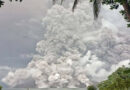 Vulcão Ruang volta a entrar em erupção violenta e libera intensa lava e  gigantescas colunas de cinzas; veja vídeos