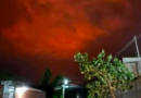 Céu fica vermelho como sangue em Chiapas no México e assusta moradores
