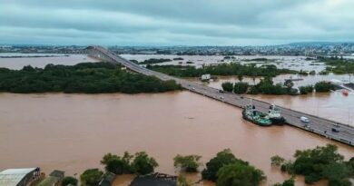 Rio Guaíba não para de subir e bate marca histórica de 5,3 metros em Porto Alegre