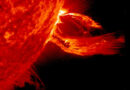 Poderosa mancha solar que desencadeou erupção no Sol que impactou a Terra está de volta, revelam cientistas