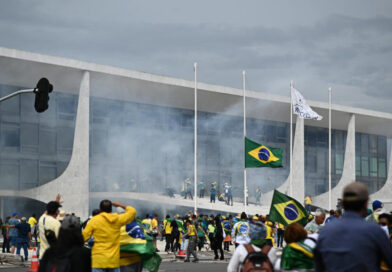 STF rejeita primeiras tentativas de anular condenações do 8/1 STF rejeita primeiras tentativas de anular condenações do 8/1