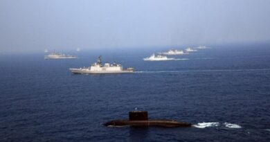 Índia ordena o envio de navios de guerra carregados de mísseis para o Paquistão e acende o pavio para conflito em grande escala