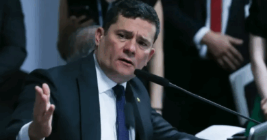 Ministro da Previdência enfrenta Moro em discussão tensa sobre fraudes no INSS; vídeo