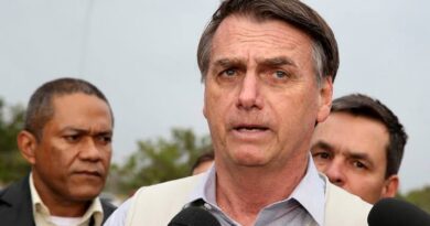 Bolsonaro recebe alta do hospital em Brasília, após 3 semanas internado