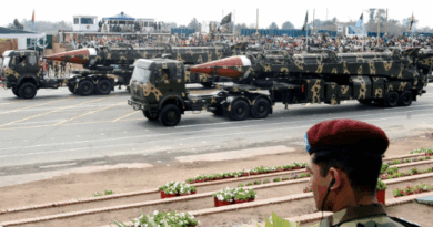 Paquistão emite alerta severo e afirma que risco de guerra nuclear é real com a índia