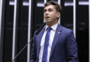 CPMI do INSS provoca um bate-boca acalorado entre Nikolas e Gleisi