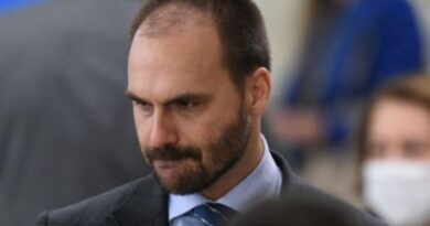 AGU avalia processar Eduardo Bolsonaro por danos ao Brasil em meio à “guerra comercial” com os EUA