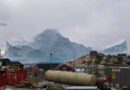 Iceberg gigante coloca maior ilha do planeta em estado de emergência devido alto risco de ondas gigantes