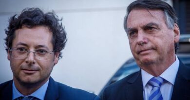 Advogados de Bolsonaro e outros são convocados para depor em investigação de suposta obstrução de justiça