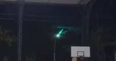 Bola de fogo verde no céu provoca pânico generalizado na Colômbia; vídeos