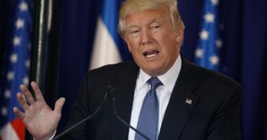 Trump ameaça a China com tarifa estrondosa