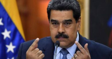 Maduro alerta Trump enquanto forças militares dos EUA se aproximam e temores de invasão aumentam na Venezuela