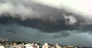 Chuva severa em Porto Alegre: cidade recebe em dois dias o que chove em um mês e tem voos cancelados em série