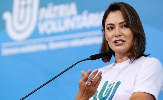 Michelle Bolsonaro defende megaoperação no Rio e dispara críticas ácidas contra Lula e PT Michelle Bolsonaro defende megaoperação no Rio e dispara críticas ácidas contra Lula e PT