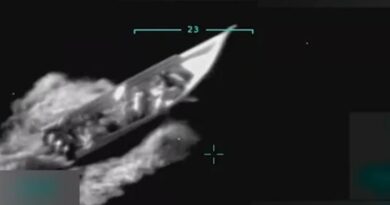 EUA intensificam bombardeios letais contra barcos de drogas com novo ataque no Pacífico