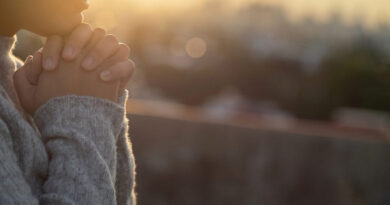 Mesmo que hoje pareça um dia comum, lembre-se: o extraordinário de Deus pode nascer no meio da sua rotina