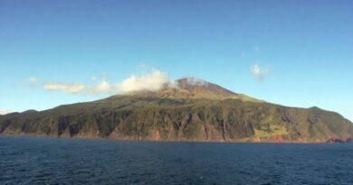 Terremotos atingem vários pontos do Atlântico Sul