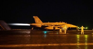 EUA bombardeiam mais de 70 alvos do Estado Islâmico em grande ofensiva na Síria; vídeos