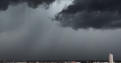 Ciclone provoca inundações, destelhamentos e leva à suspensão de aulas em Santa Catarina