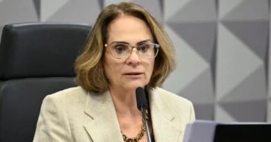 Damares Alves aciona PGR com pedido de impeachment e representação criminal contra Alexandre de Moraes