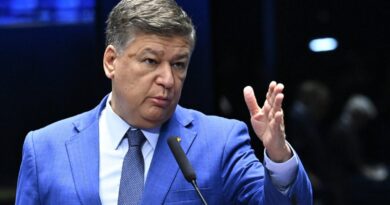 CPMI do INSS: Senador  busca audiência com Toffoli para reaver quebras de sigilo de Vorcaro