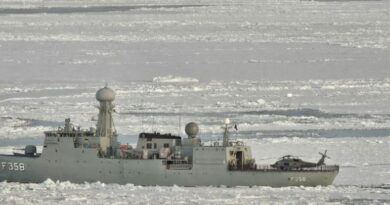 Dinamarca aumenta presença militar na Groenlândia após renovadas ameaças de anexação pelos EUA