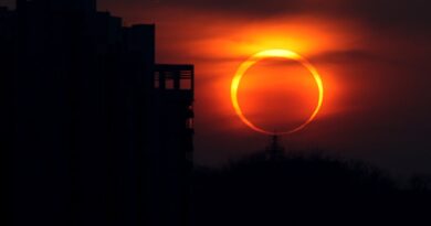 Eclipse “anel de fogo” ocorre nesta terça; ciência desmente boatos de “apagão global”