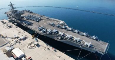 EUA preparam envio de segundo porta-aviões ao Oriente Médio após Trump dar ultimato ao Irã