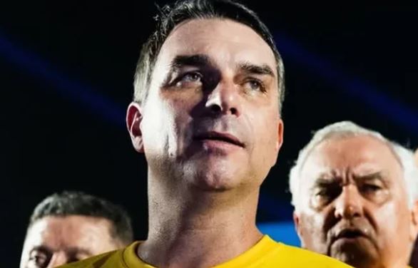PF abre inquérito para investigar invasão no sistema do TSE em caso de filiação fraudulenta de Flávio Bolsonaro