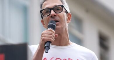 Romeu Zema desiste de debate na TV Bandeirantes e aponta ausência de adversários