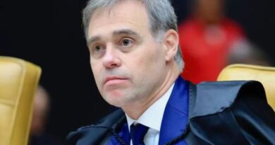PF transfere a André Mendonça dados brutos de inquéritos sobre o INSS