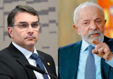 Lula amplia vantagem sobre Flávio Bolsonaro e vence em 42 países no exterior Lula amplia vantagem sobre Flávio Bolsonaro e vence em 42 países no exterior
