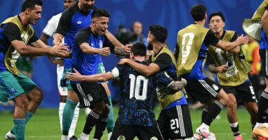 No ritmo de Messi, Argentina elimina Inglaterra com virada épica nos acréscimos e joga a final da Copa com a Espanha