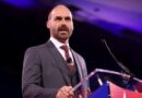 EUA concedem Green Card a Eduardo Bolsonaro em meio a tensões com o Brasil EUA concedem Green Card a Eduardo Bolsonaro em meio a tensões com o Brasil