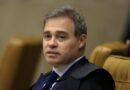 Mendonça indica que manterá inquéritos contra Lulinha sob seu controle no STF